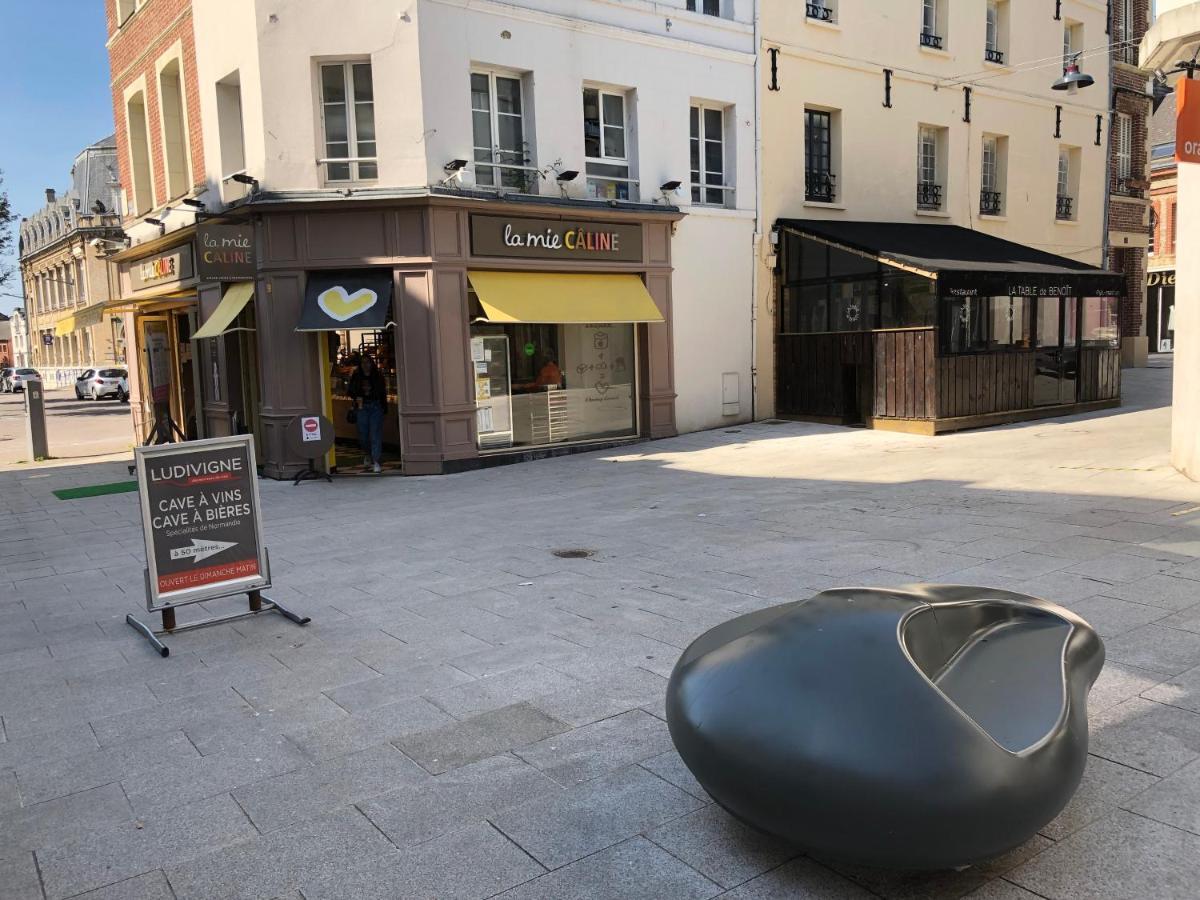 Au Coeur Du Marche 4 Etoiles Apartment Fecamp Bagian luar foto